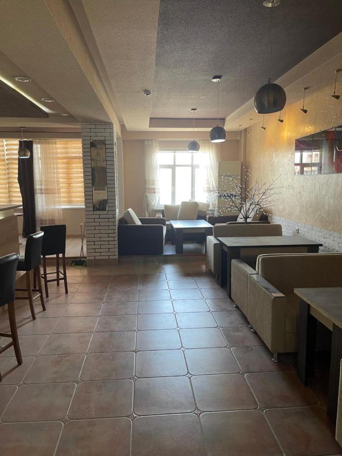 Flamingo Hostel Dushanbe Ngoại thất bức ảnh