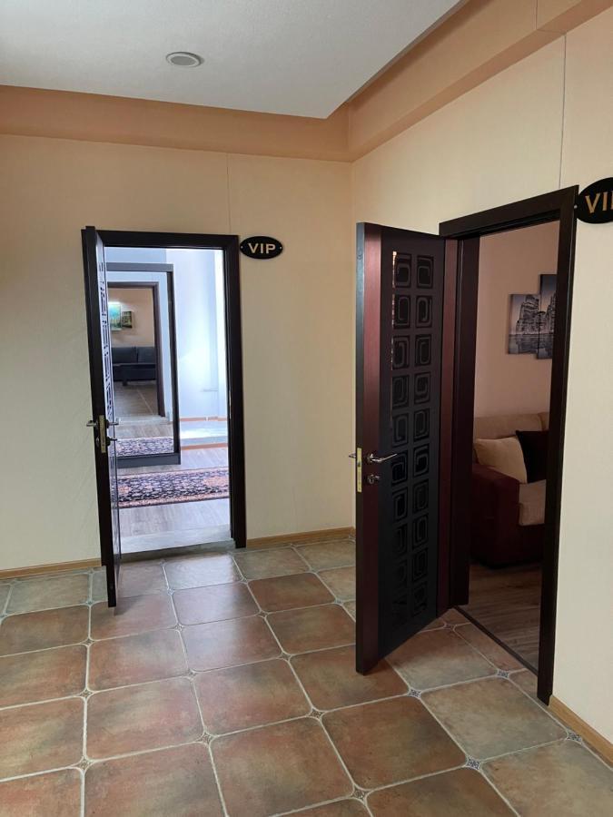 Flamingo Hostel Dushanbe Ngoại thất bức ảnh